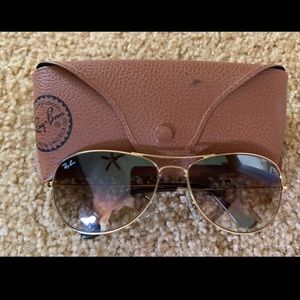 Women’s Ray-Ban Aviator Sunglasses